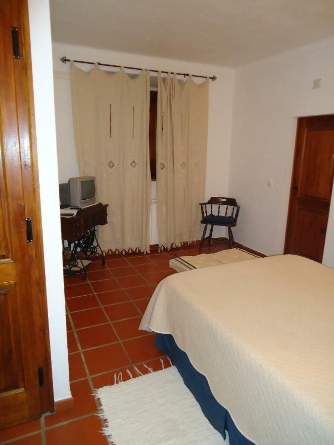 Monte Da Avo Chica Hotel Монсарас Екстериор снимка