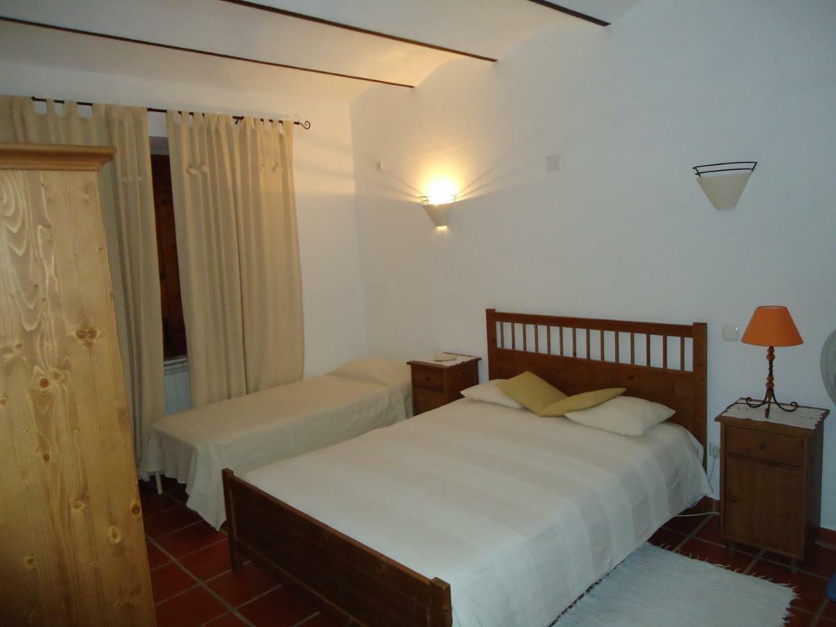 Monte Da Avo Chica Hotel Монсарас Екстериор снимка